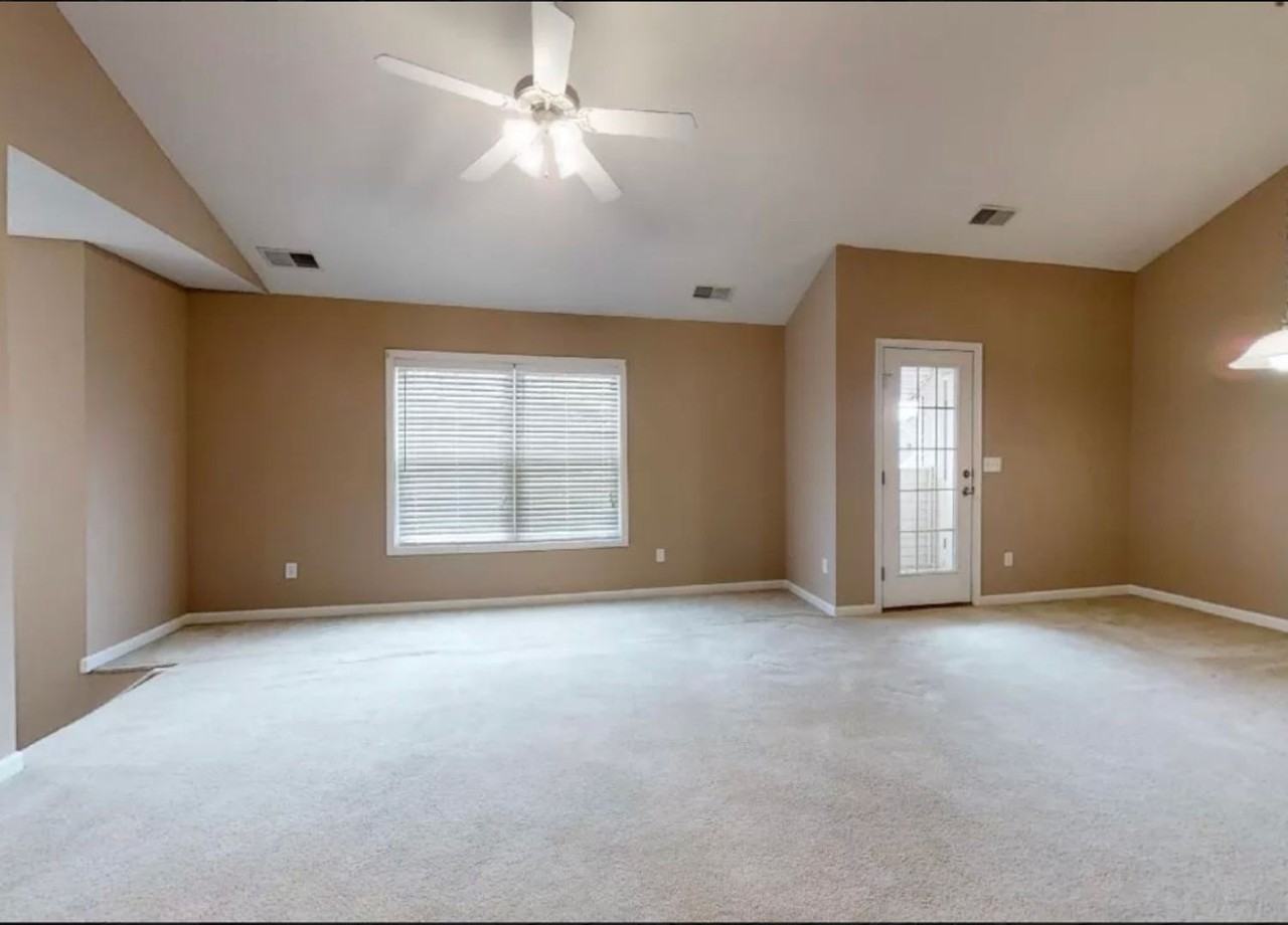 1358 Mariner Way - Photo 6 of 15