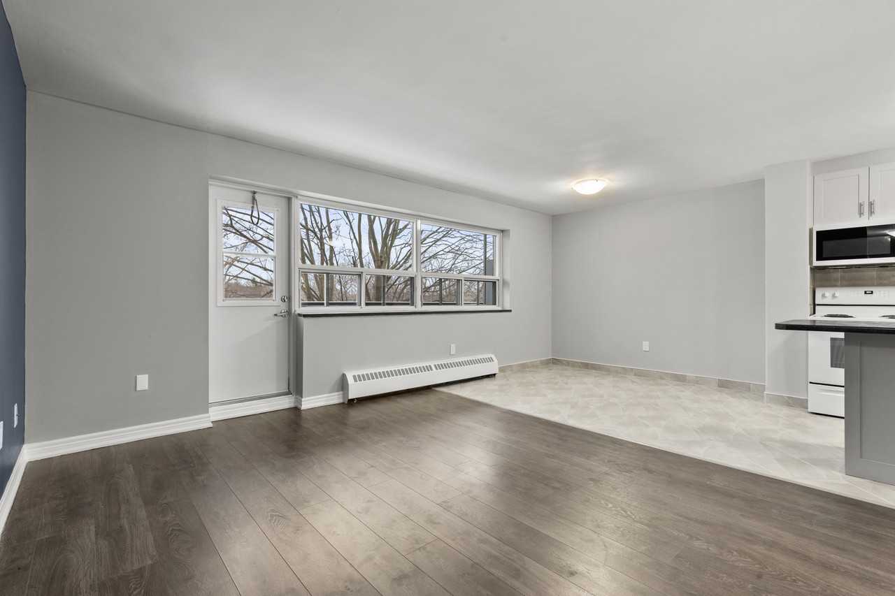 473 Linwell Road - Photo 5 of 41