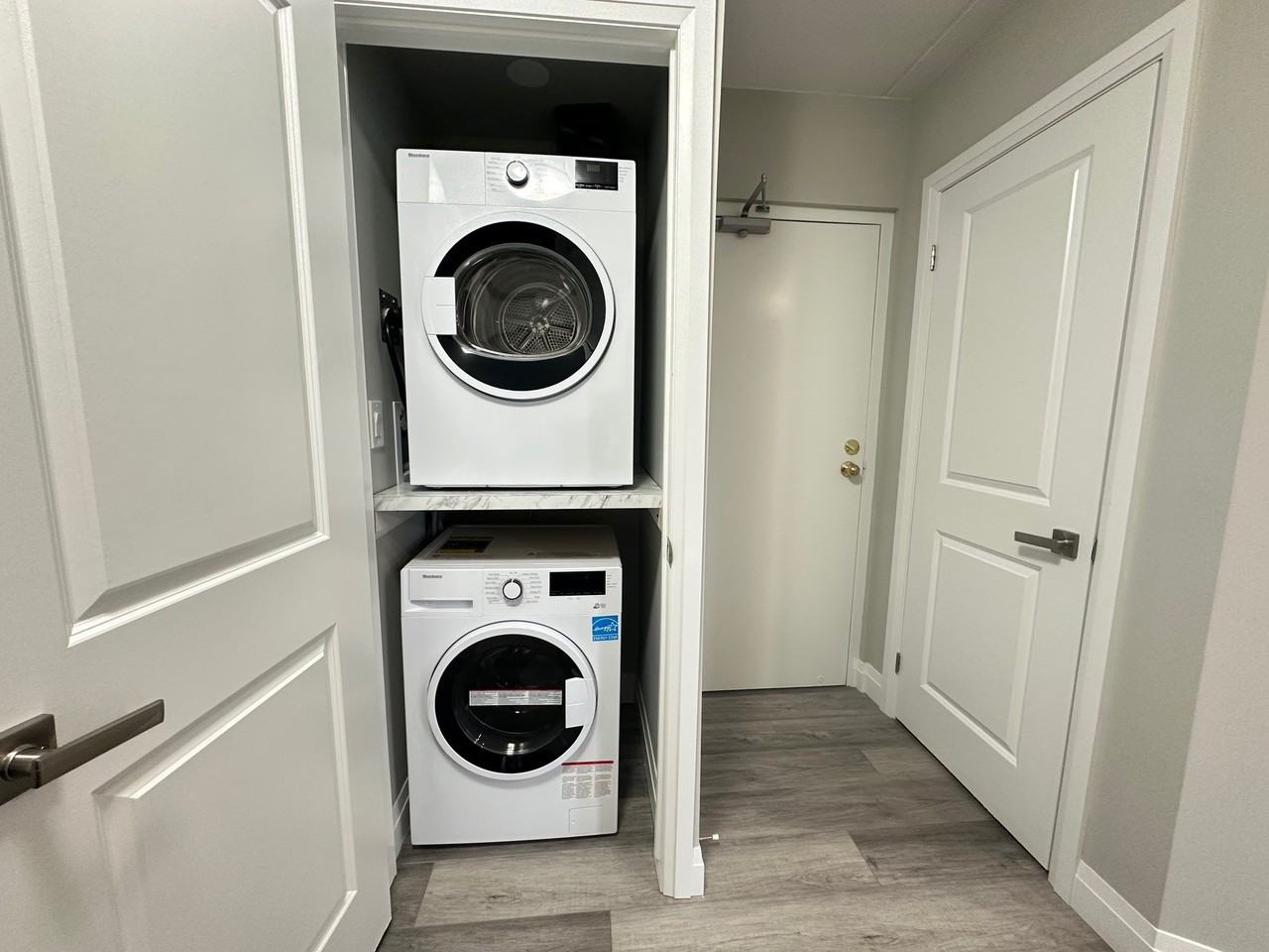 40 Front Street - Photo 4 of 19