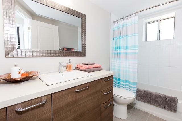 375 Scott Street - Photo 6 of 25