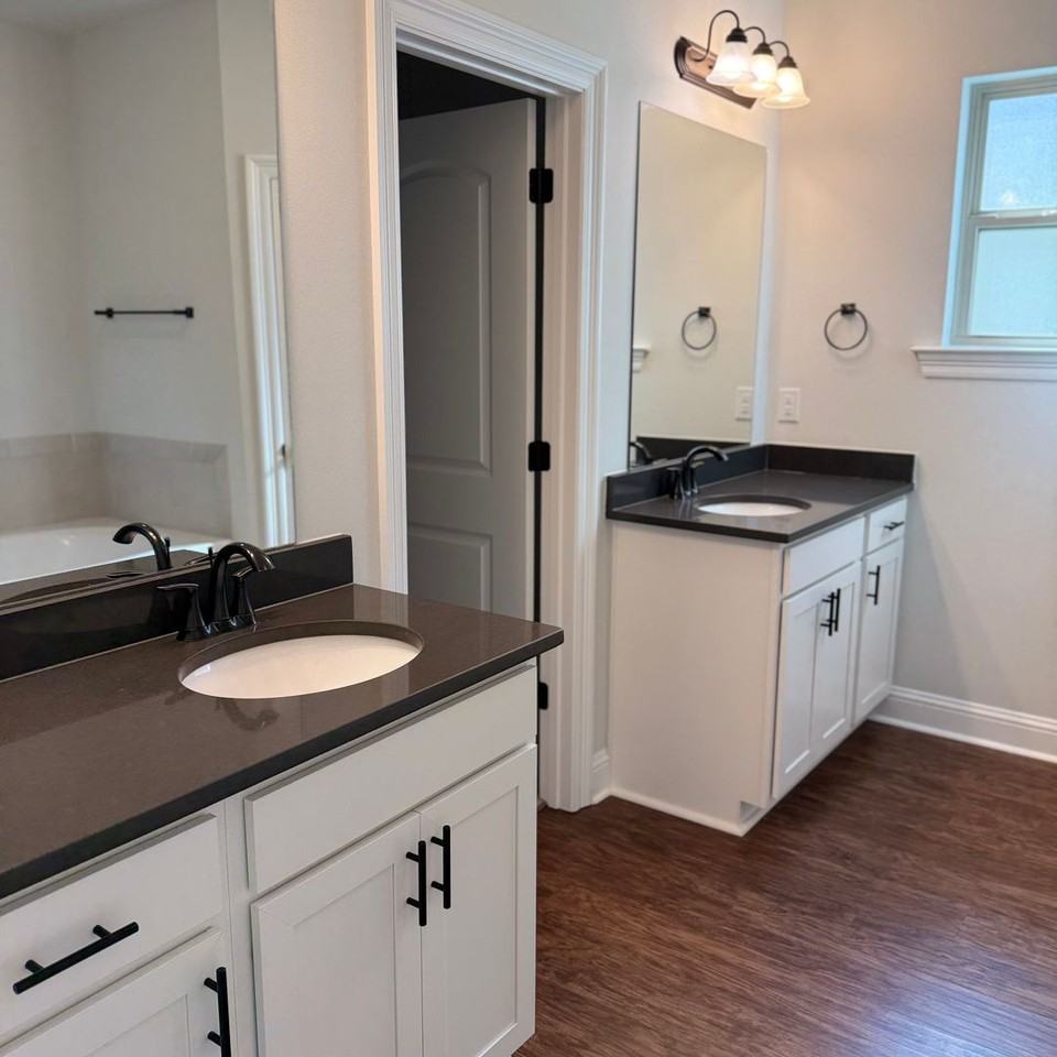 7954 Pisa Dr - Photo 5 of 13