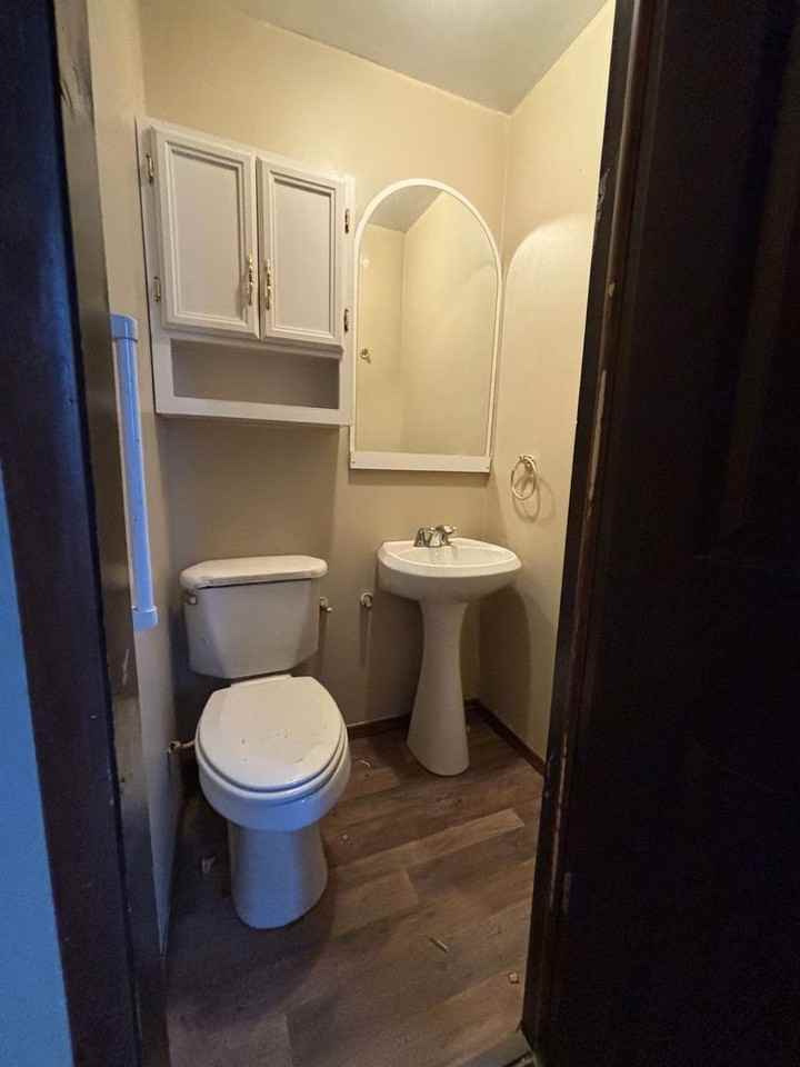 9 Madonna Dr #1 - Photo 4 of 18