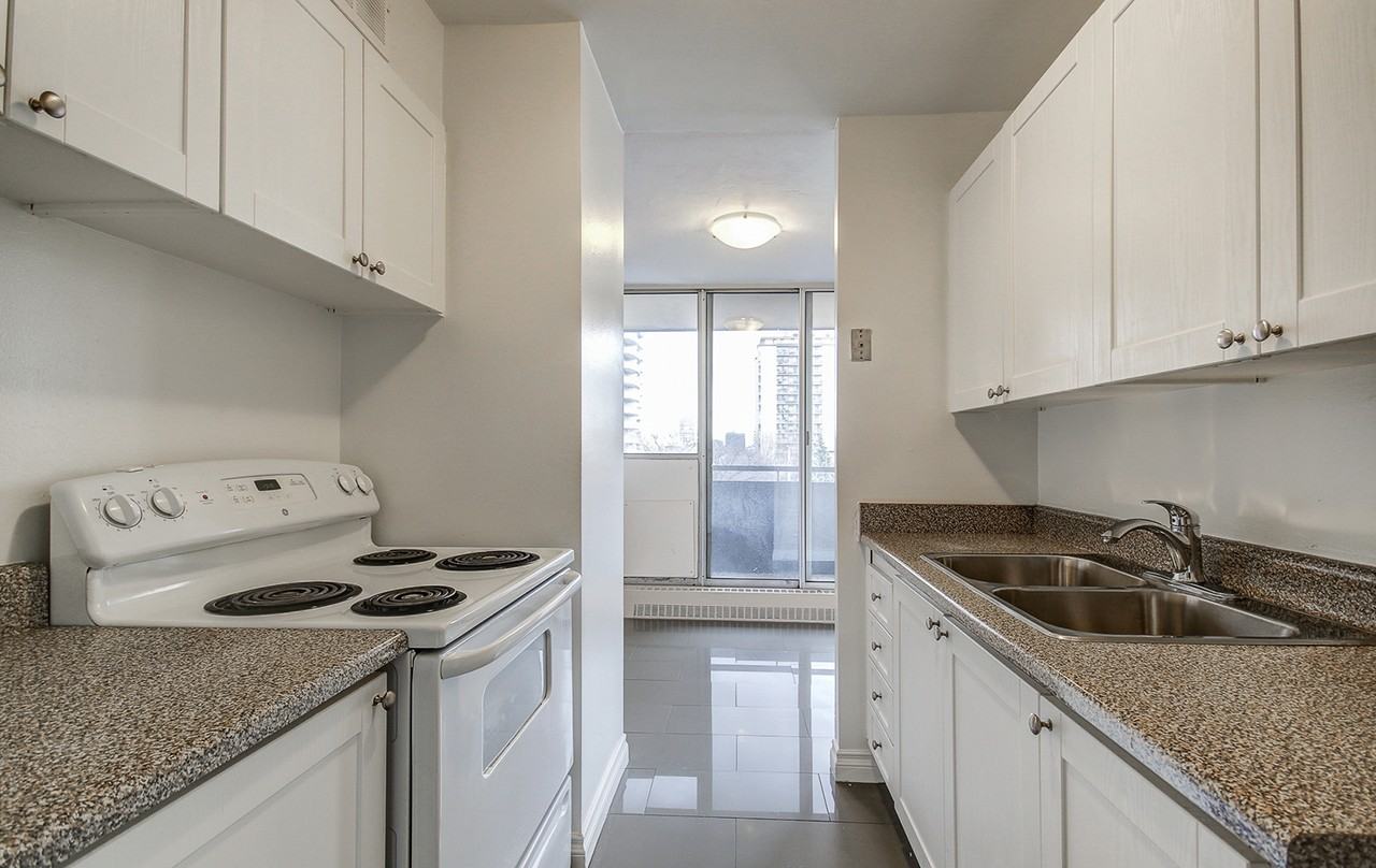 Bold Towers - Photo 2 of 17