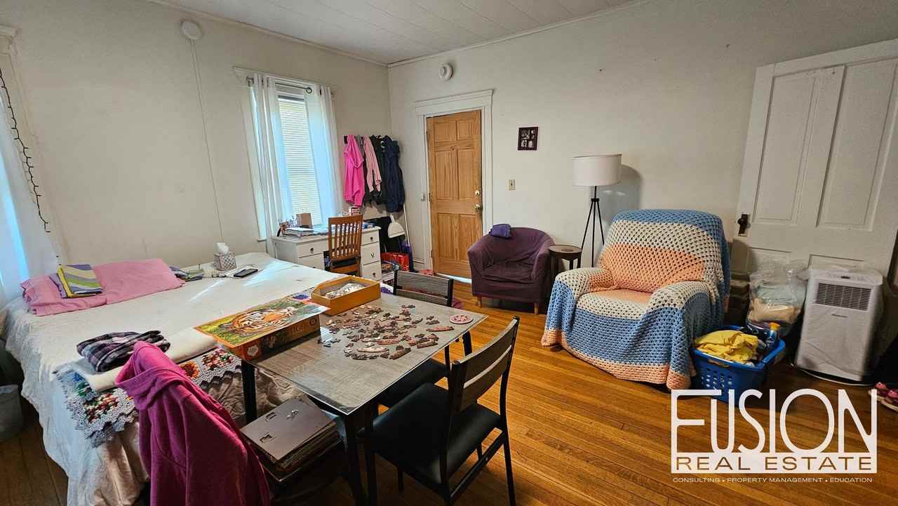 21-25 Elmwood Avenue - Photo 4 of 21