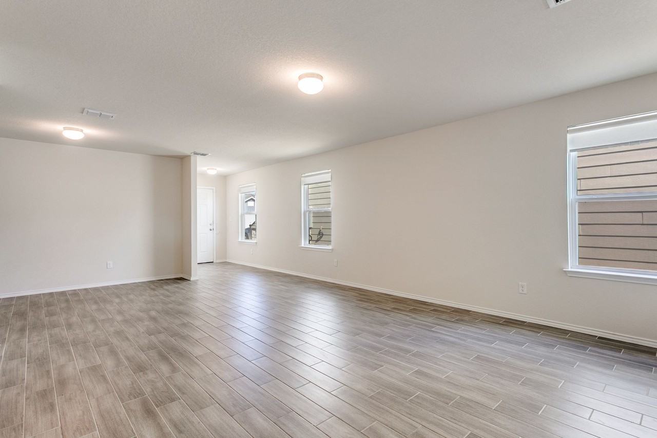 11922 Sitio Plns - Photo 3 of 25