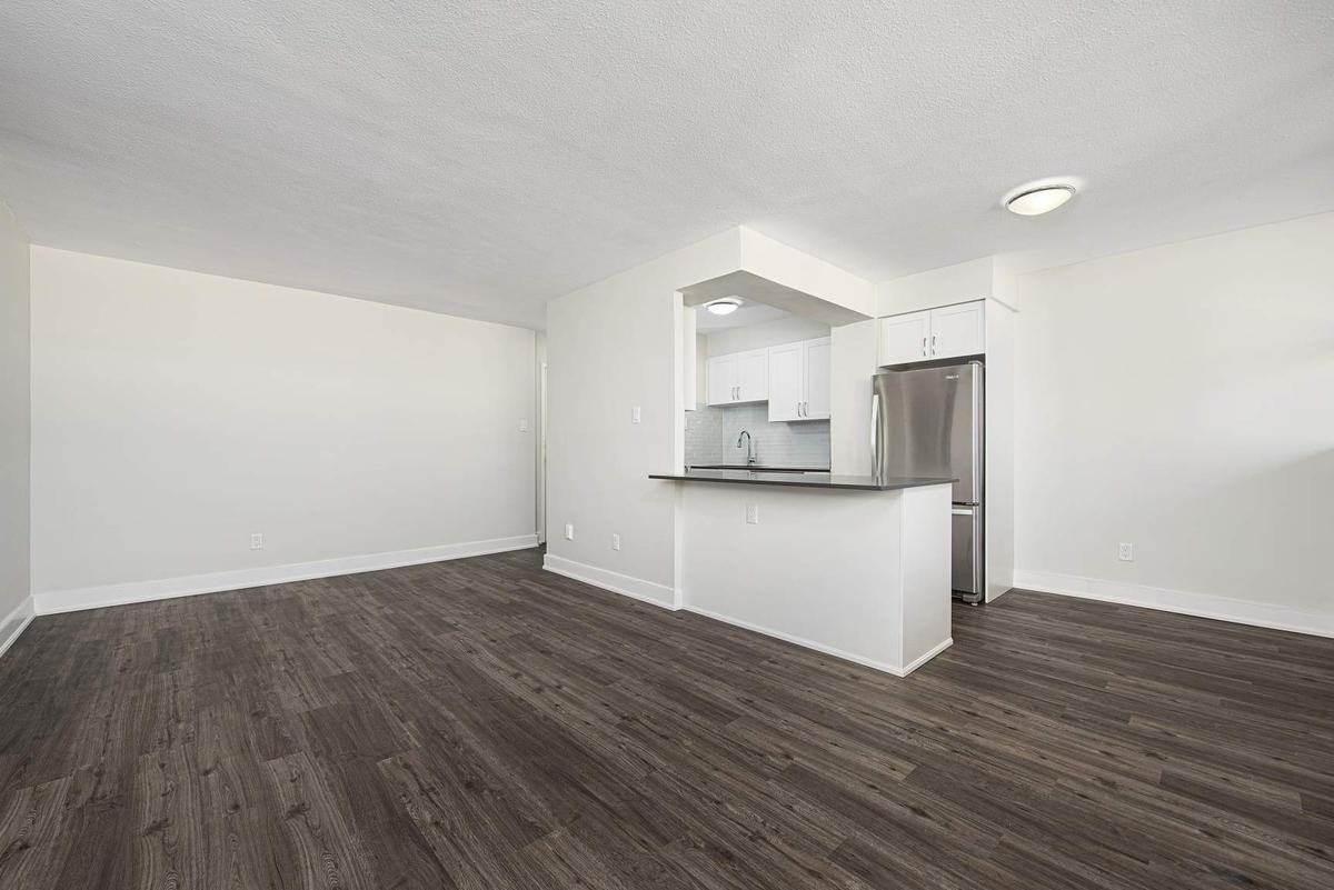 1970 Fowler Dr. - Photo 3 of 33