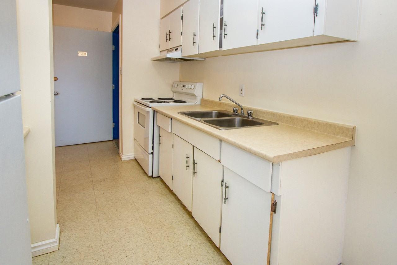 Aspen Manor & Le Grande - Photo 5 of 24