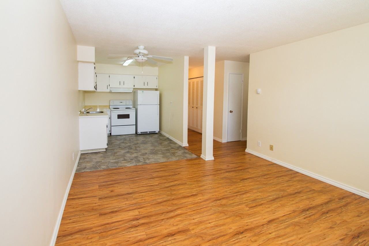 Aspen Manor & Le Grande - Photo 7 of 24