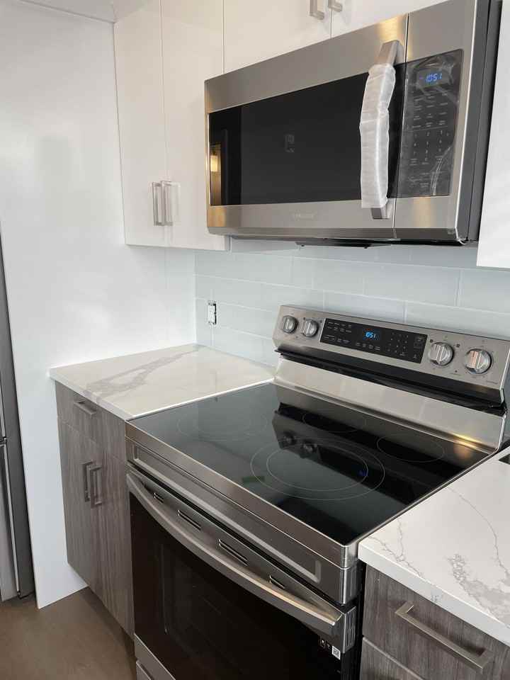 Umbria Commons - Photo 6 of 34