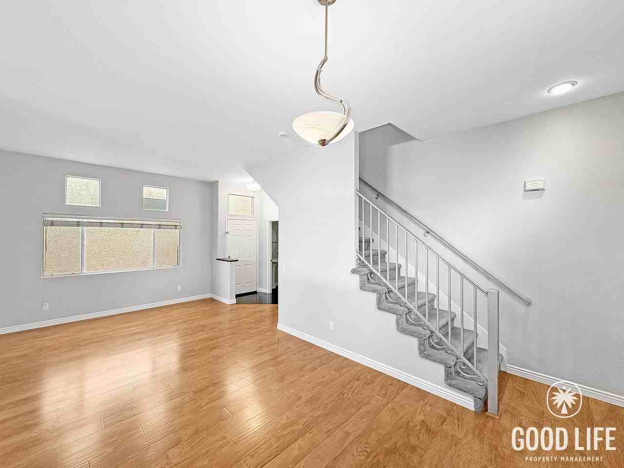 9522 Galvin Ave - Photo 2 of 26