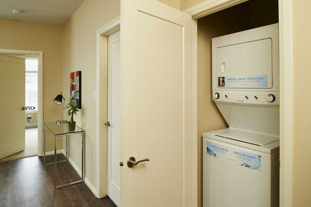 Vantage at Callaghan - Photo 5 of 9