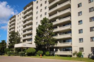 featured image of 365 Kennedy Rd S