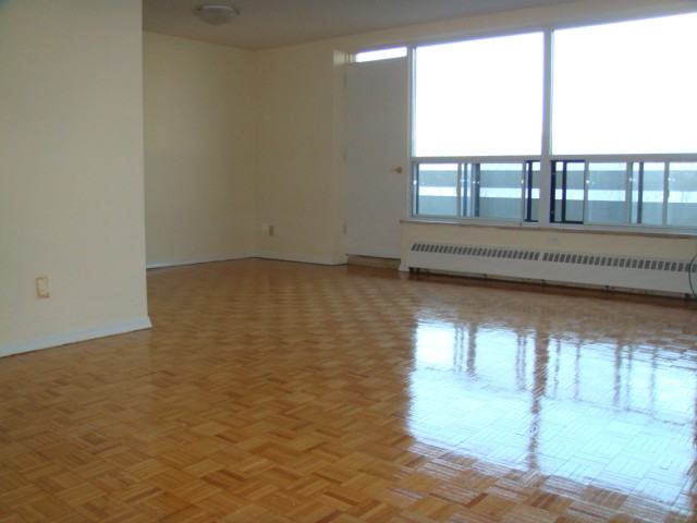 365 Kennedy - Photo 5 of 7