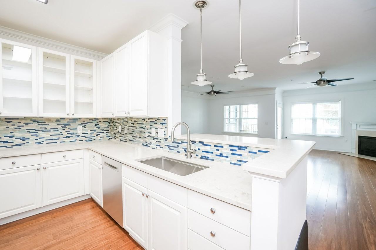 1025 Riverland Woods Pl #1013 - Photo 7 of 20