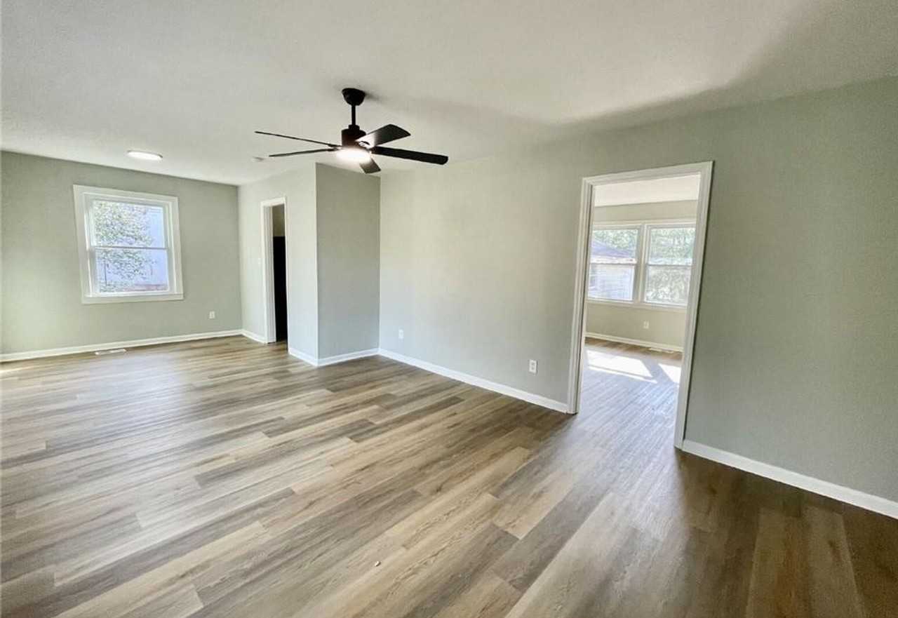 1514 Roxie Ave - Photo 3 of 17