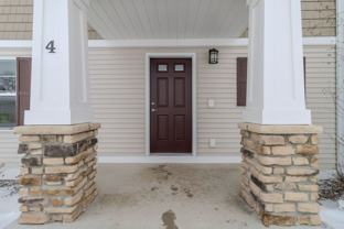 1560 Simsbury St - Photo 1 of 1