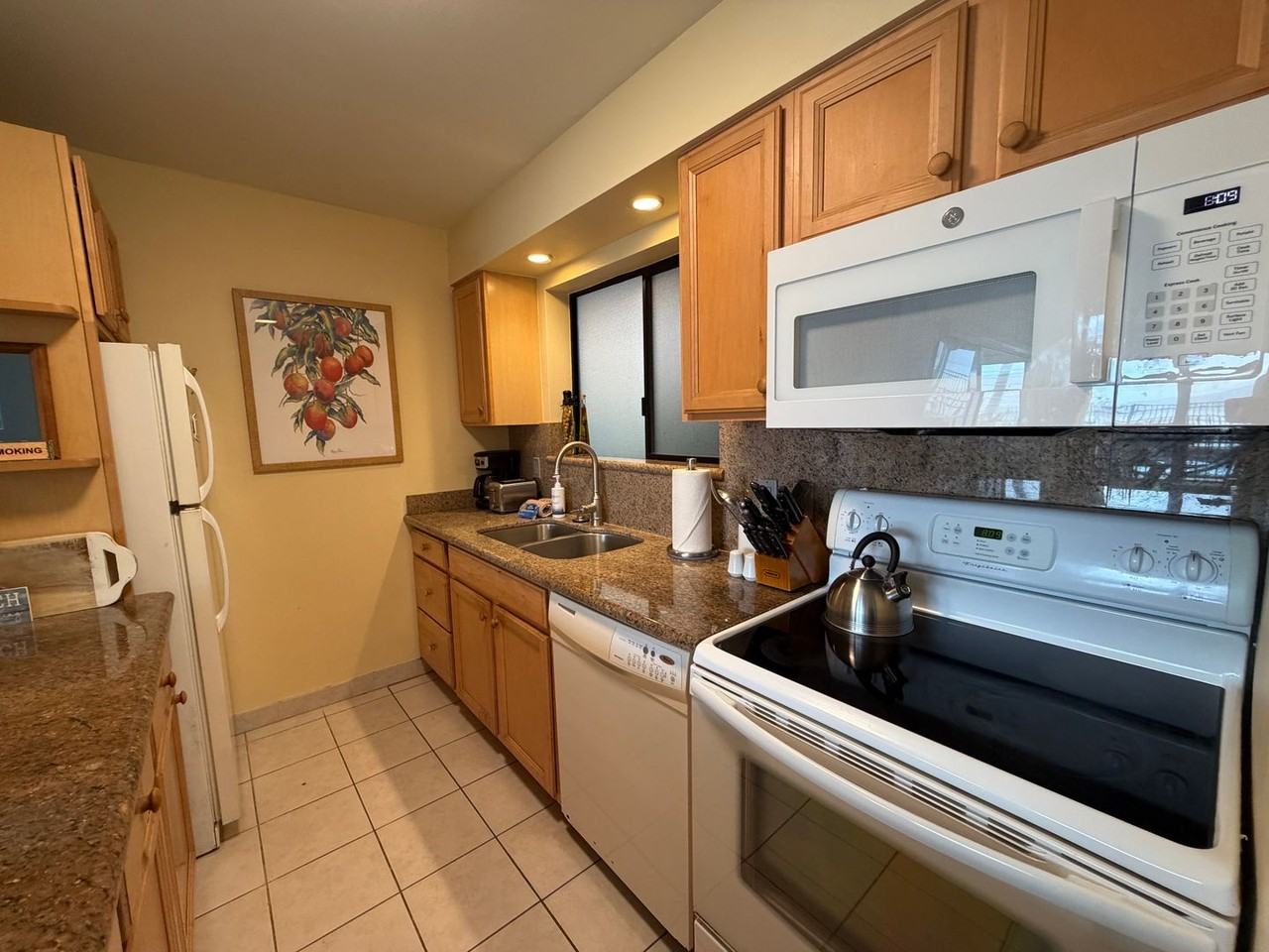 280 Hauoli St #A6 - Photo 6 of 23