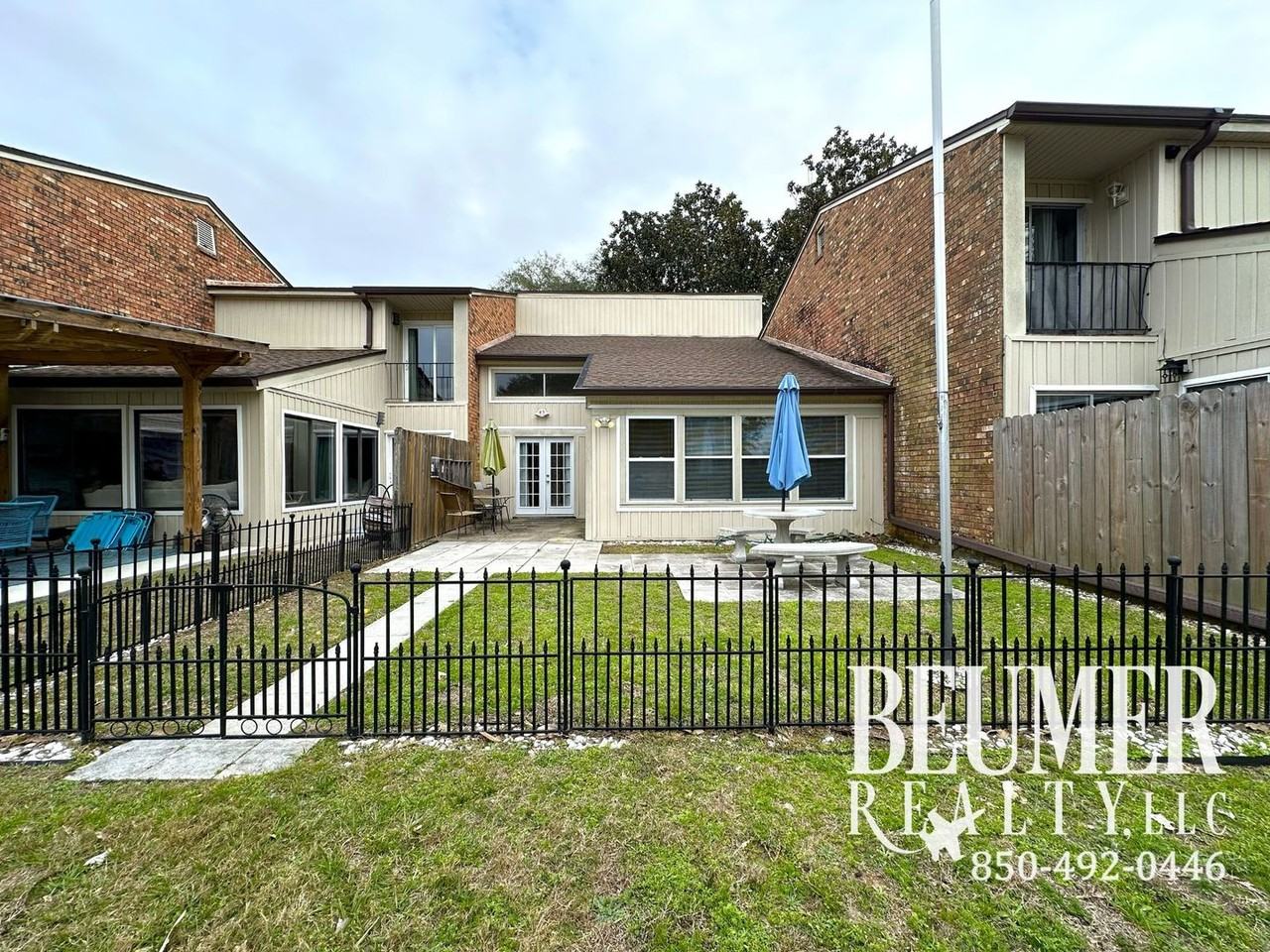 4833 Huron Dr - Photo 2 of 23