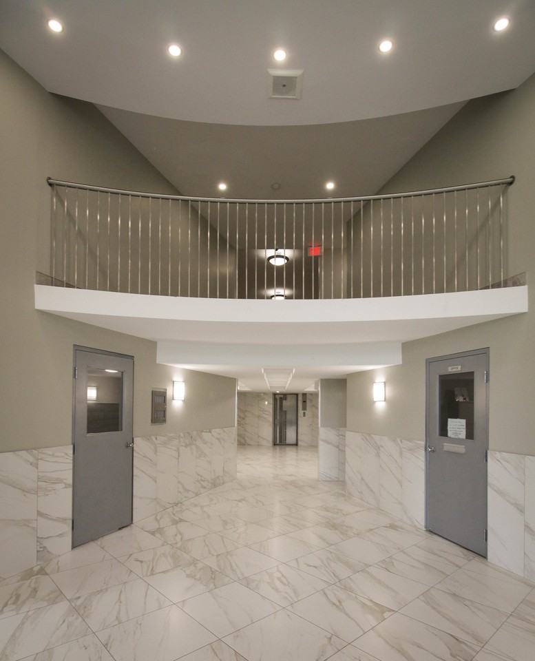 1276 Islington Ave - Photo 5 of 14