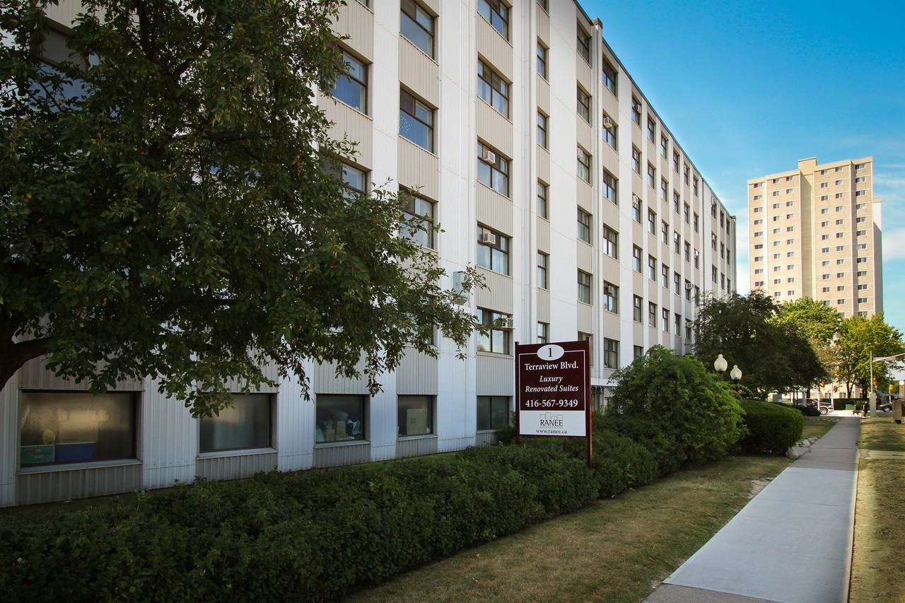 1 Terraview Blvd - Photo 2 of 7