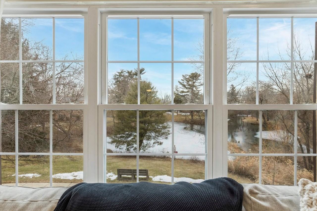 437 Old Forge Xing - Photo 7 of 20