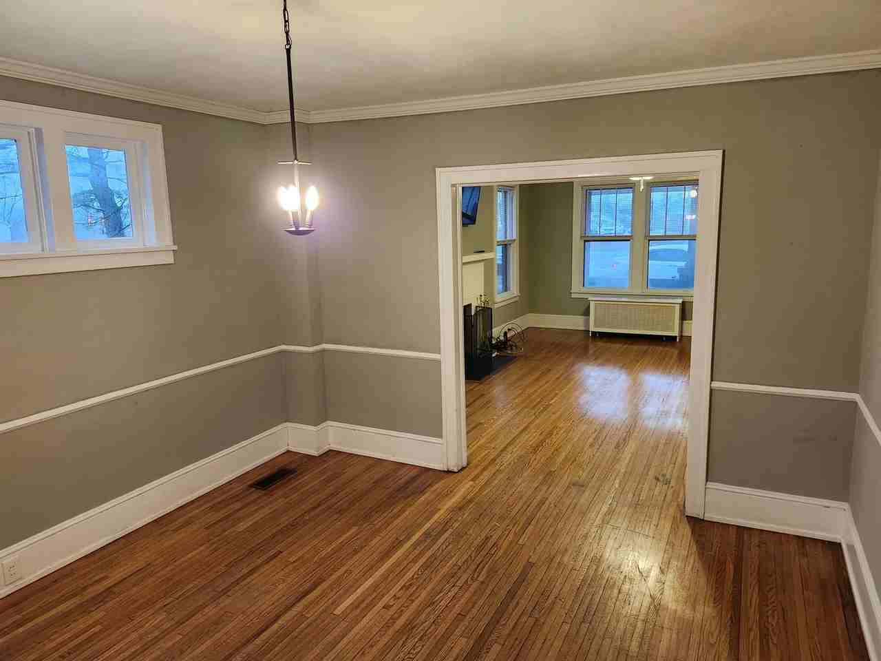 21 Port Republic Rd - Photo 4 of 28