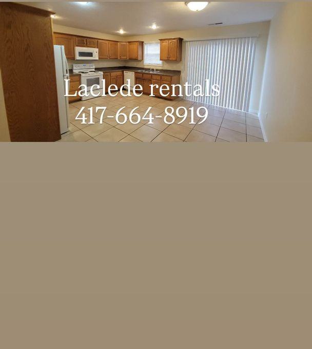 742 Hogan Dr - Photo 3 of 11