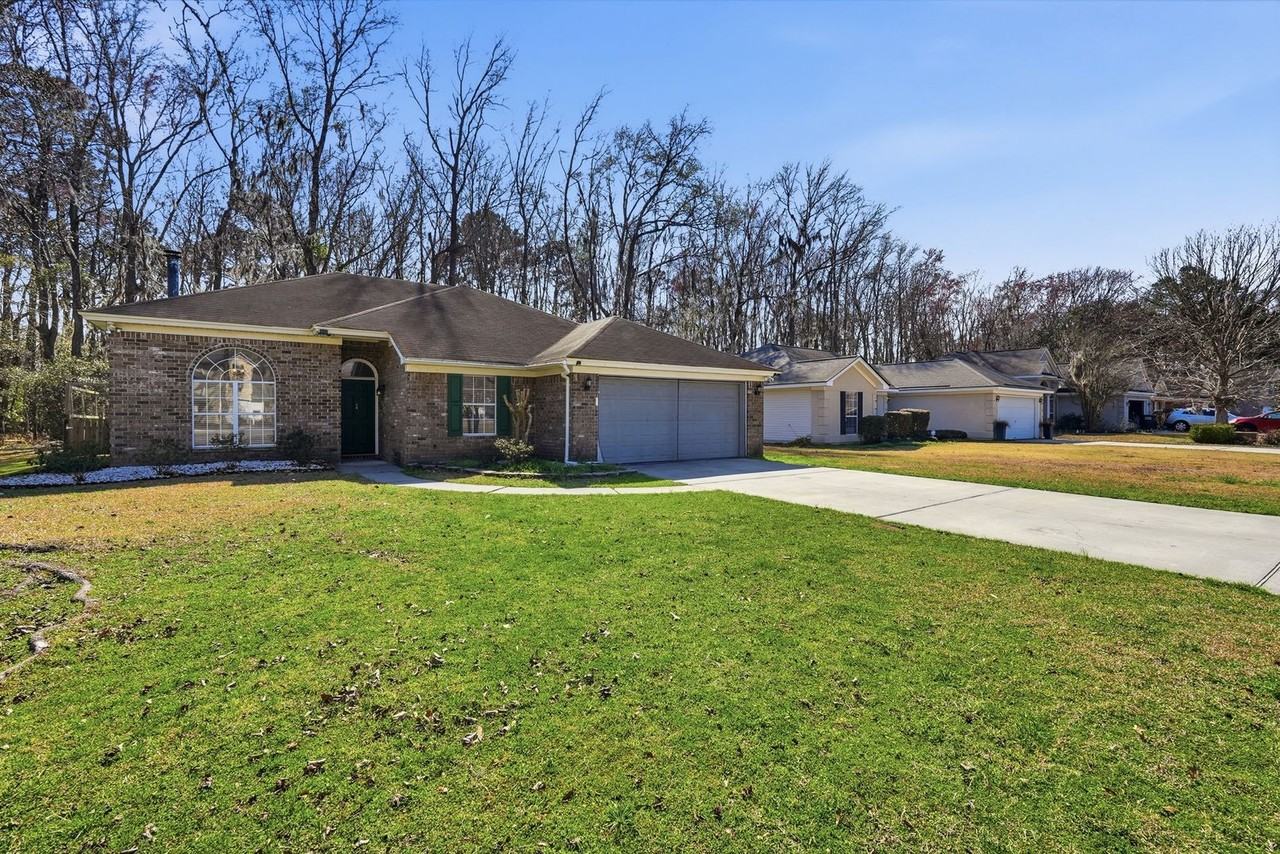 109 Dovetail Xing - Photo 2 of 40