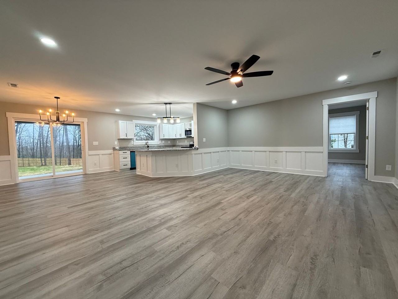 20 Ridgecrest Ave - Photo 2 of 13