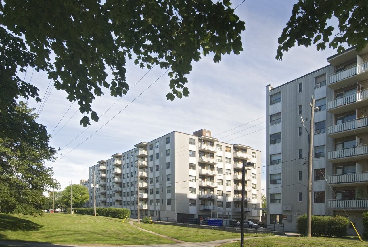 Goodwood Park Apartments - Photo 6 of 13