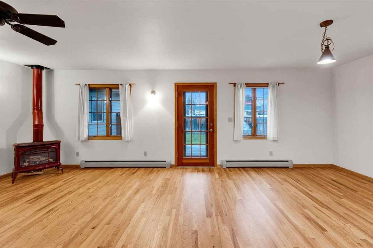 638 E Kent Ave - Photo 6 of 22