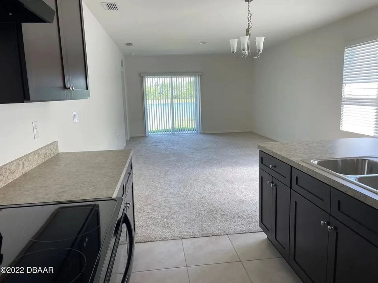 2814 Blue Shores Way - Photo 5 of 22