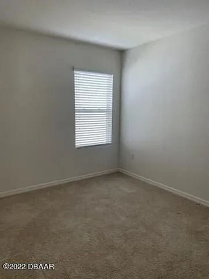 2814 Blue Shores Way - Photo 7 of 22