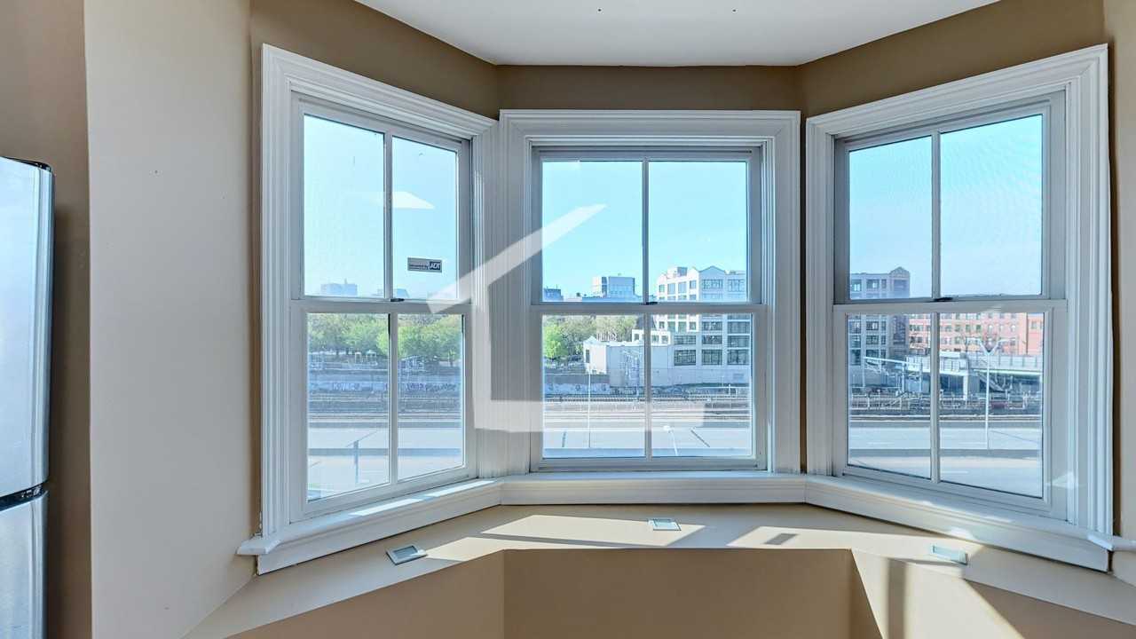 6 Cortes St - Photo 3 of 42