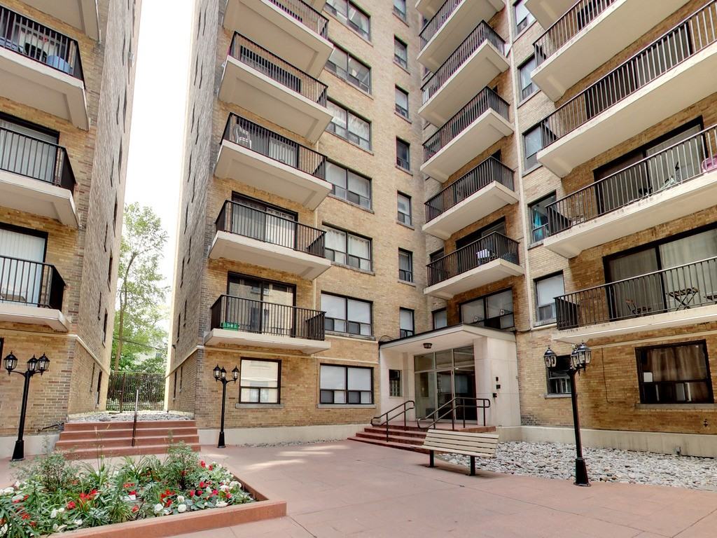 Park Terrace - Photo 3 of 50