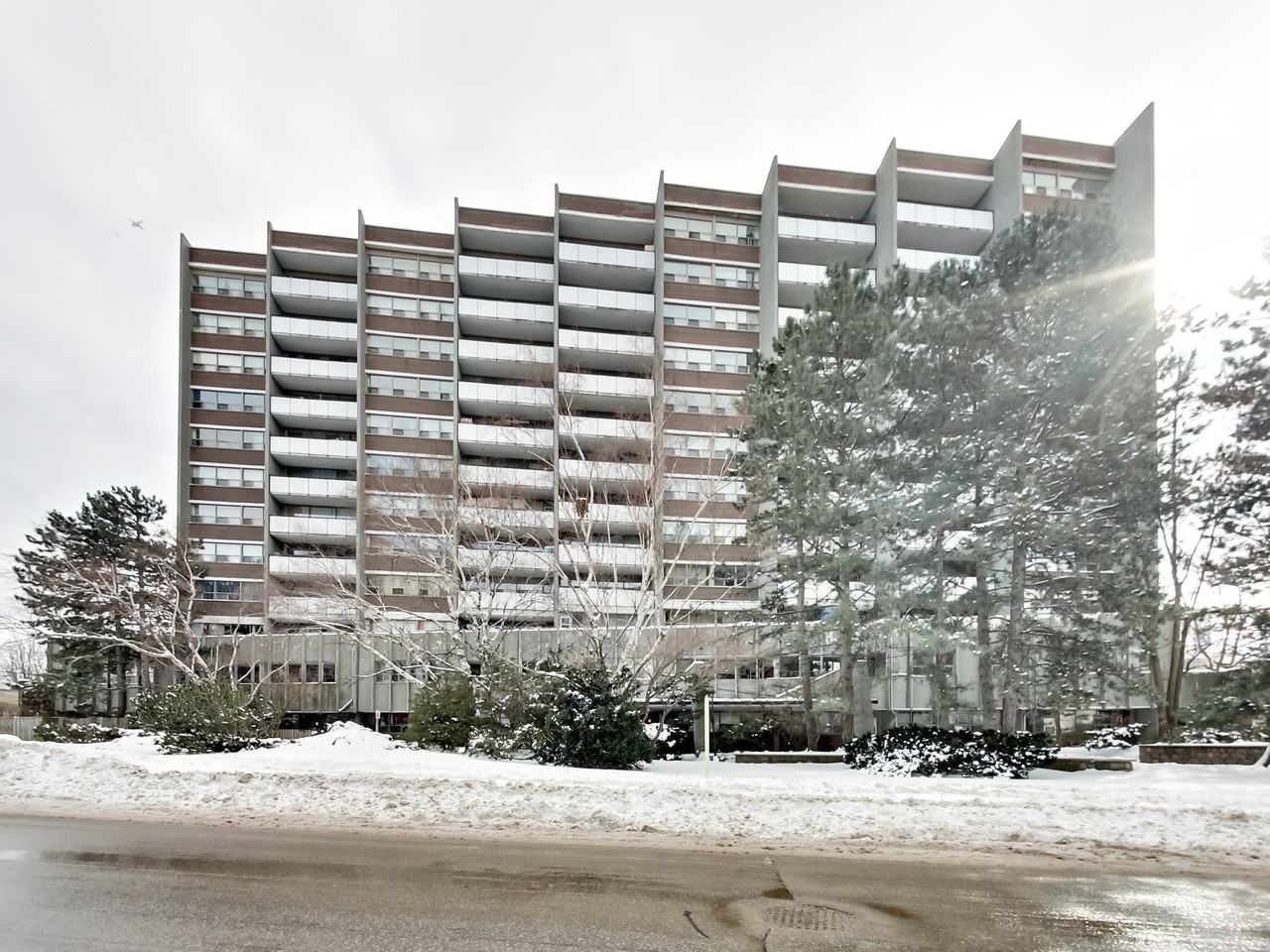 Bathville Towers - Photo 5 of 50