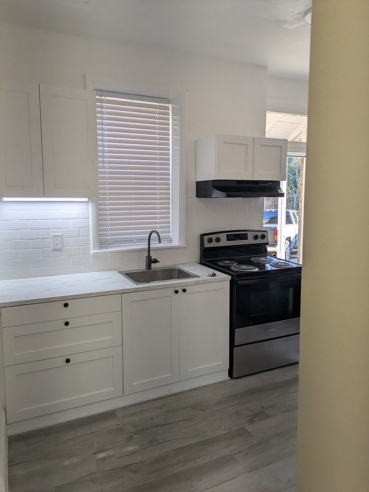 30th - 108 W - Photo 5 of 6