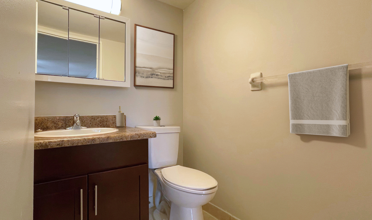 The Valleywoods - Photo 7 of 20