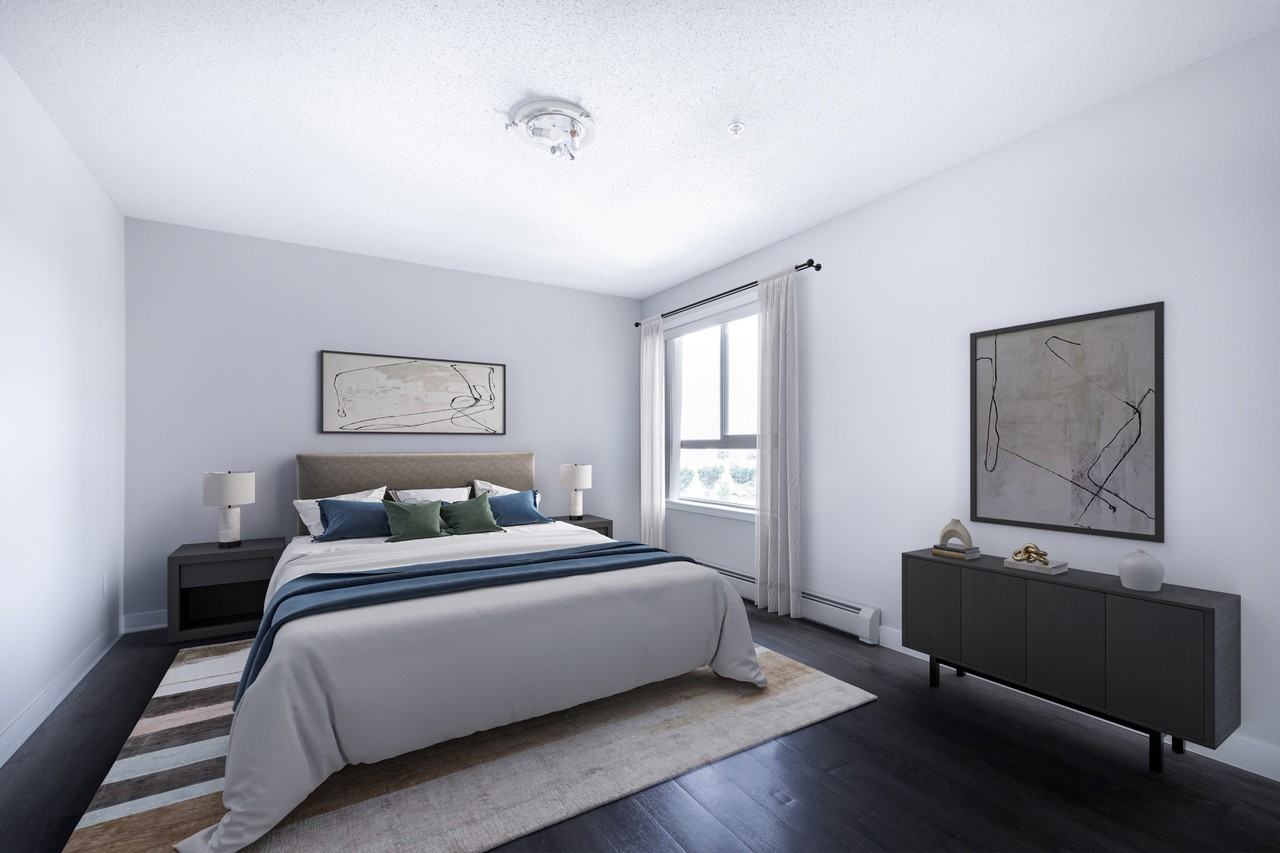 Square 104 - Photo 5 of 16