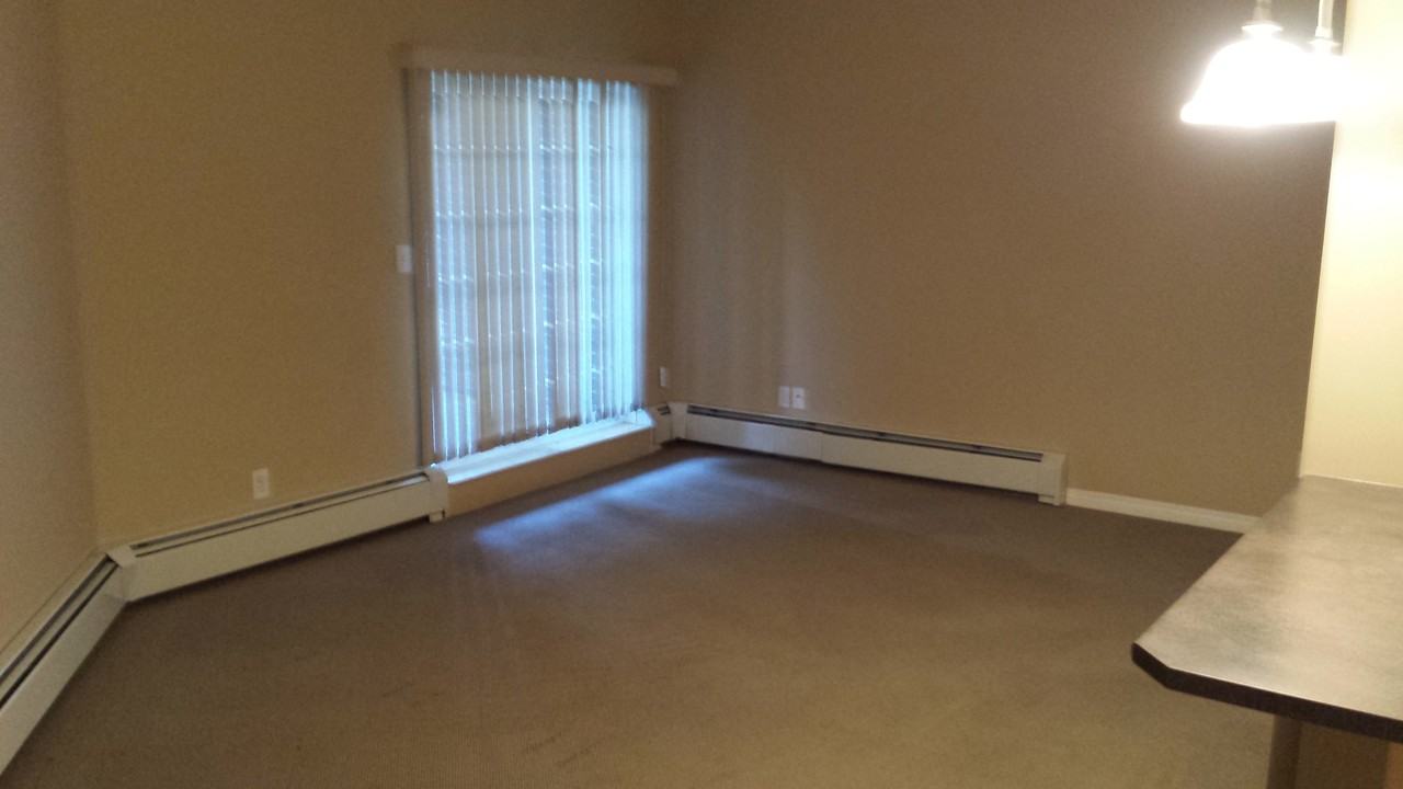 MacEwan Village - Photo 4 of 15