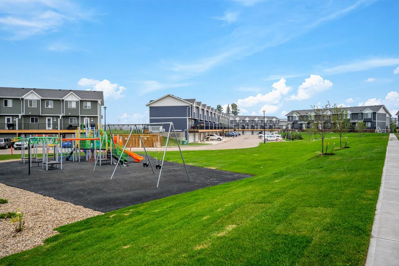 Ravine Park Townhomes - Photo 7 of 50