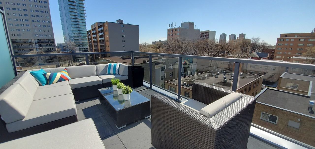 50 Hargrave Apartments - Photo 5 of 16