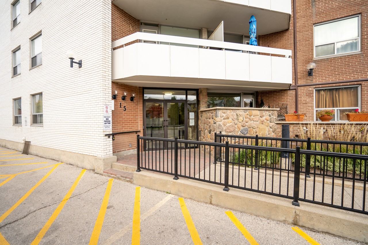 Park Hill Apartments - Photo 4 of 16