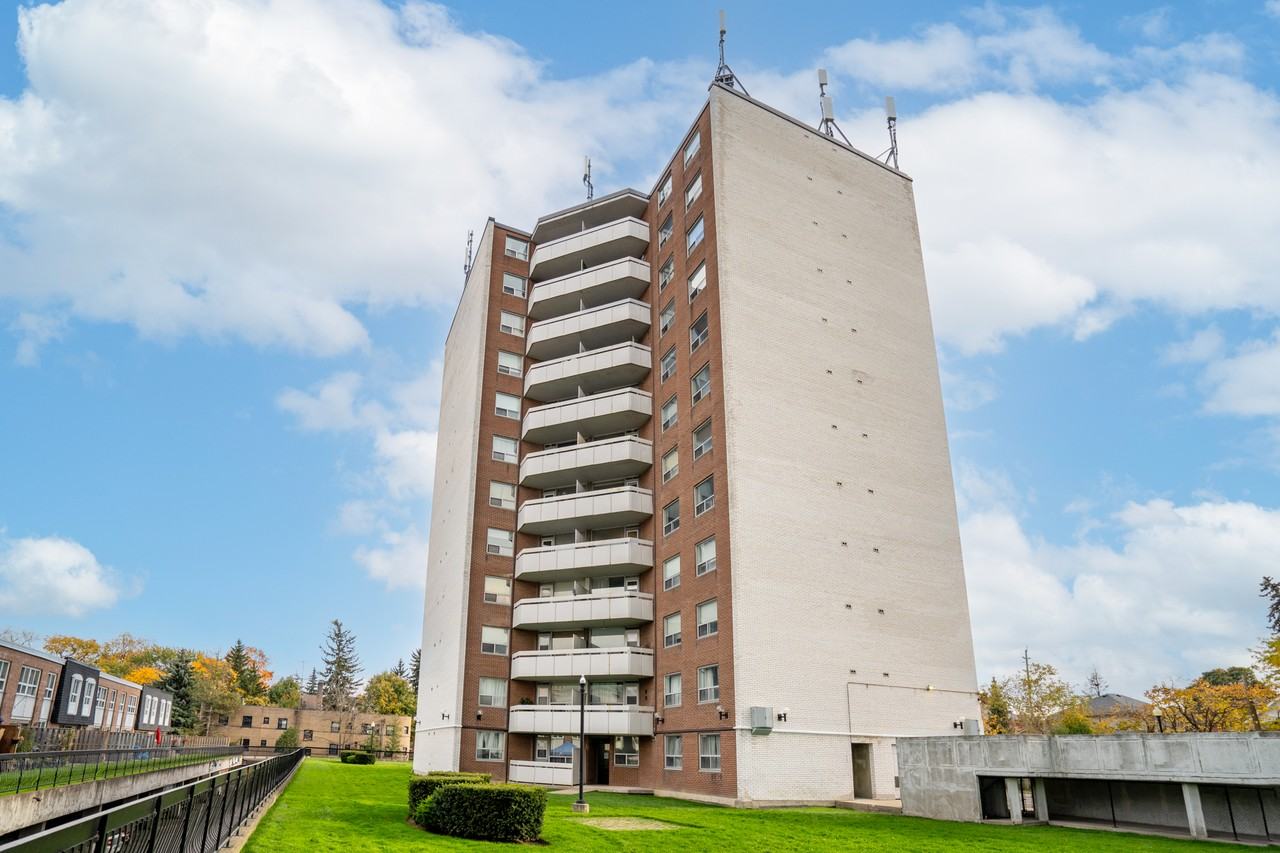 Park Hill Apartments - Photo 5 of 16