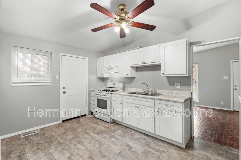 9456 Calwood Dr #A - Photo 6 of 20