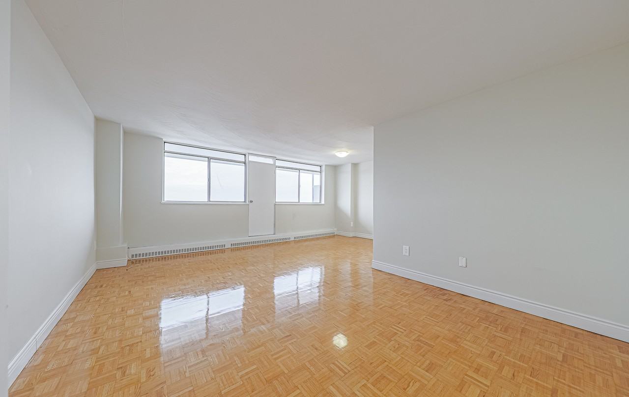 105 Rowena Drive - Photo 7 of 30