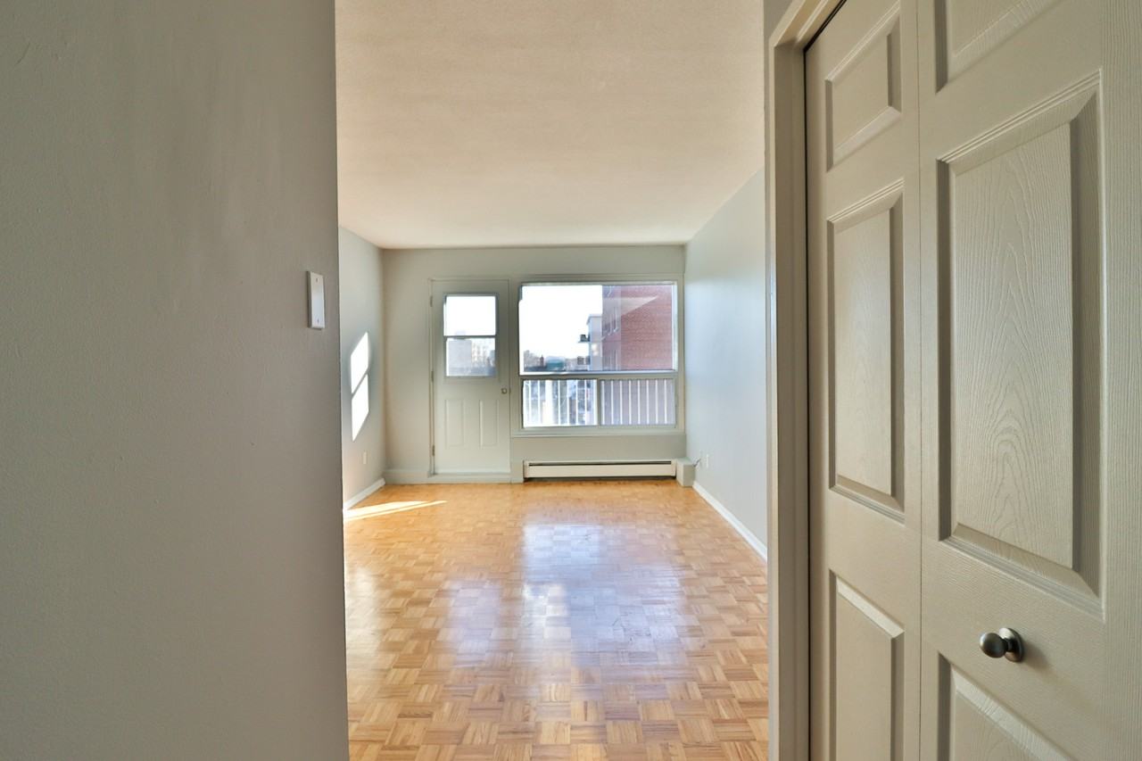 125 Stewart Street - Photo 2 of 15