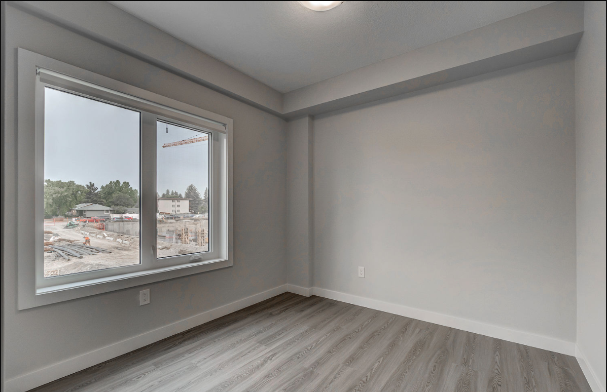 7777 Macleod Trail Southwest - Photo 6 of 33