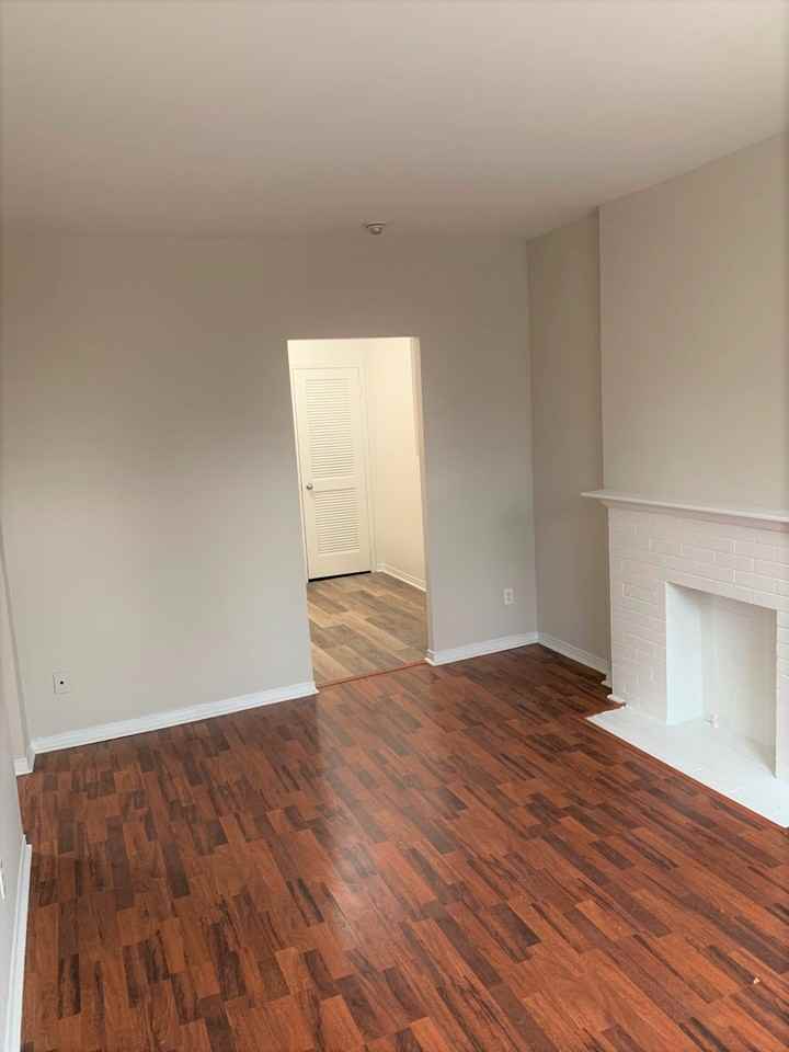 414 Jarvis Street, Toronto - Photo 6 of 19