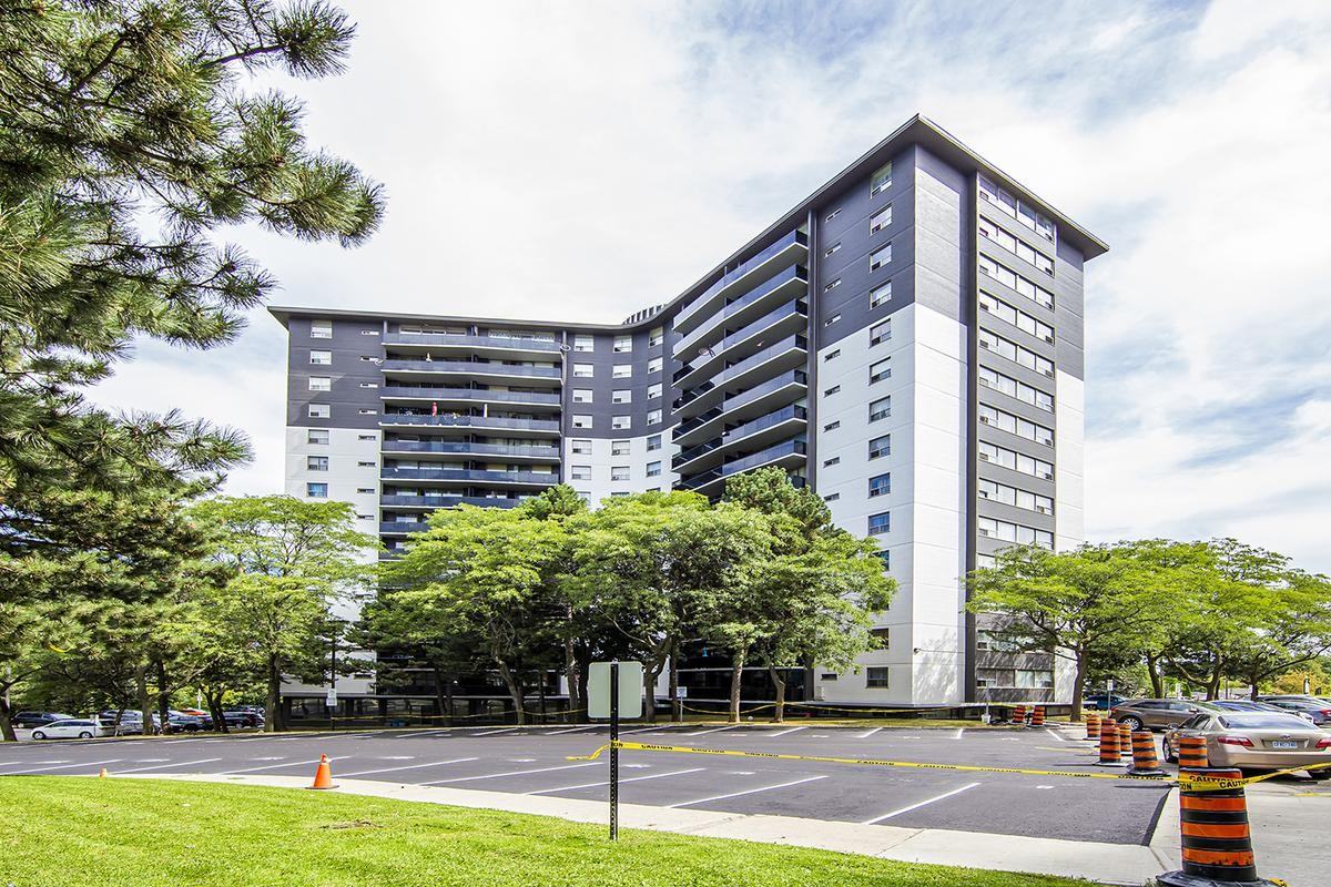 1350 Danforth Road - Photo 3 of 5